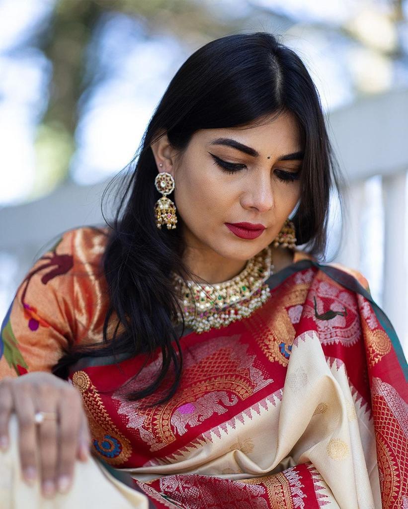 Breathtaking Off White Color Banarasi Soft Silk Saree With Blouse Piece