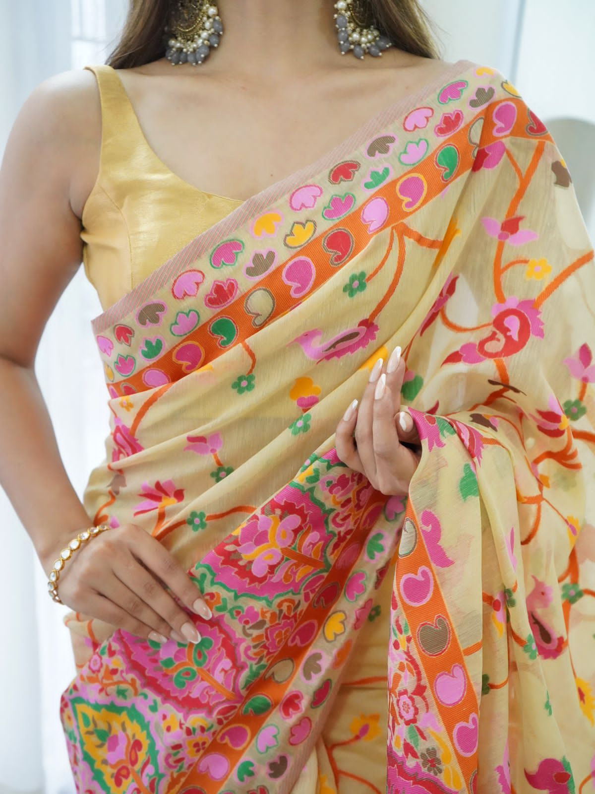 Glimmering Beige Color Pashmina Linen Silk Saree With Blouse Piece