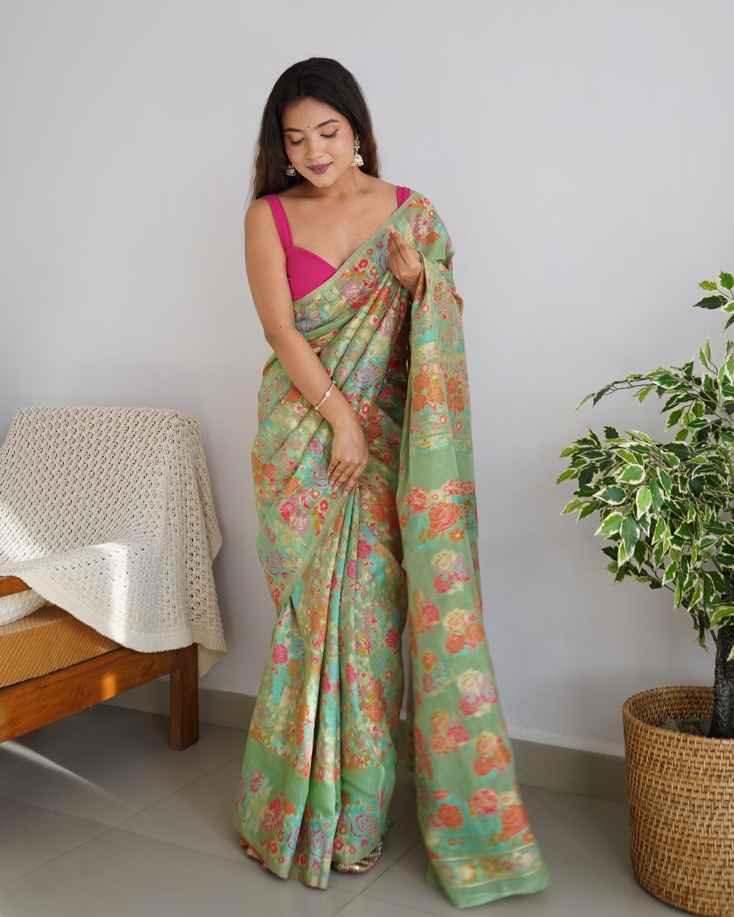 Tranquil Pista Color Pashmina Linen Silk Saree With Blouse Piece