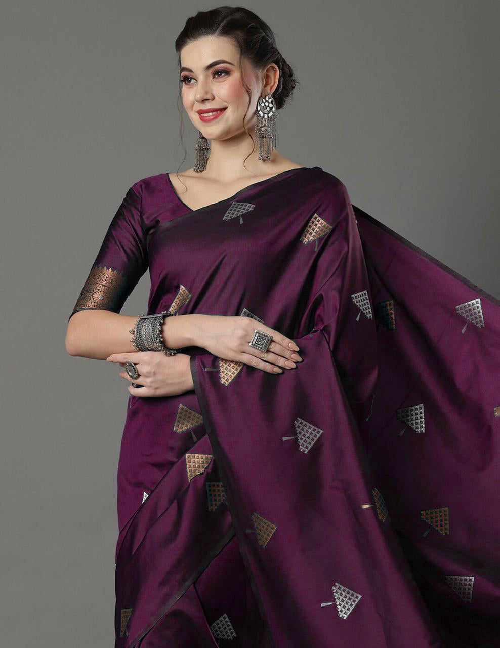 Resplendent Wine Color Soft Lichi Silk Saree With Blouse Piece