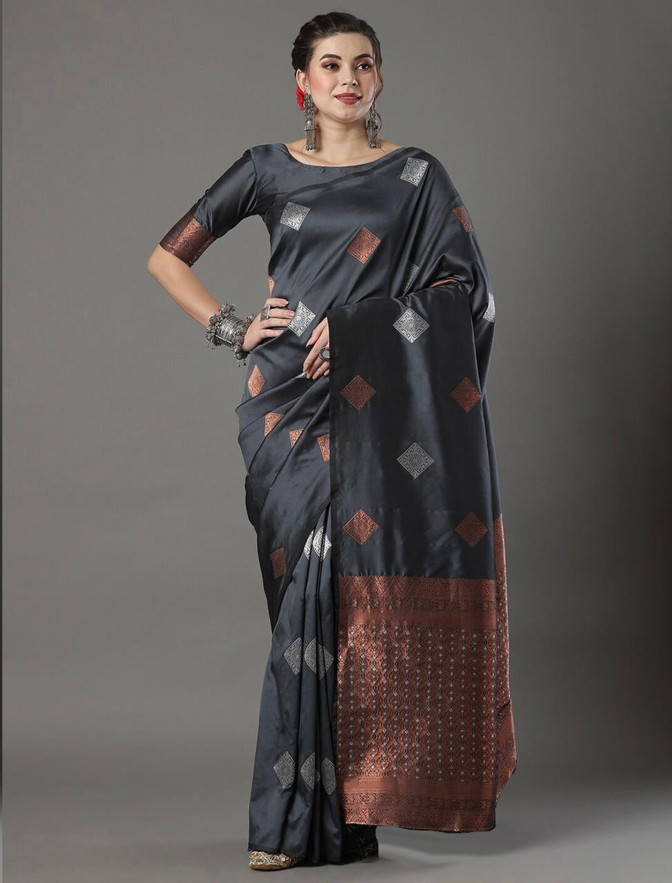 Alluring Grey Color Soft Lichi Silk Saree With Blouse Piece