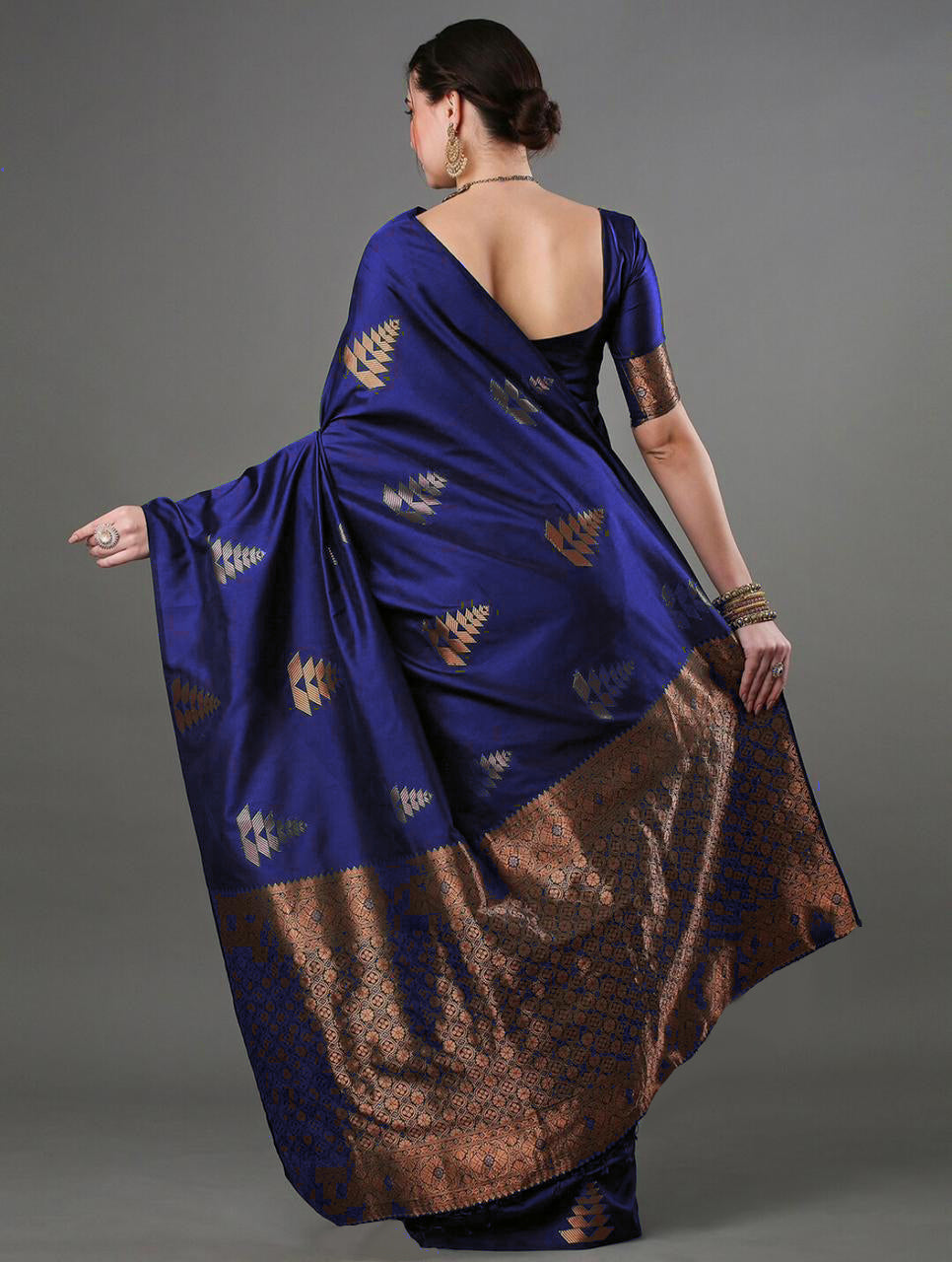 Alluring Blue Color Soft Lichi Silk Saree With Blouse Piece