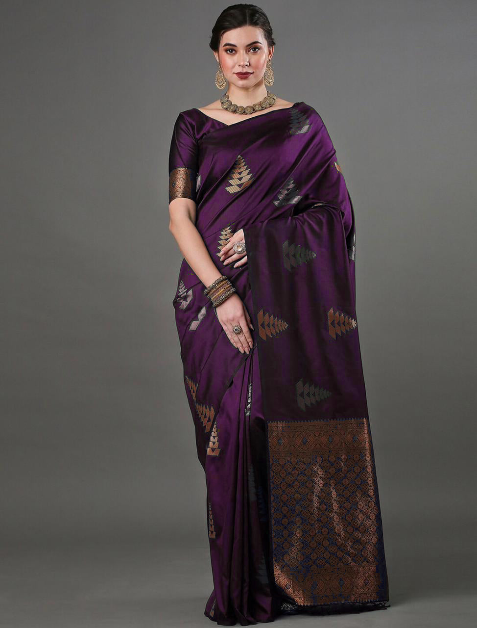 Enigmatic Purple Color Soft Lichi Silk Saree With Blouse Piece