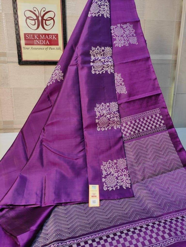 Glamorous Purple Color Soft Lichi Silk Saree With Blouse Piece