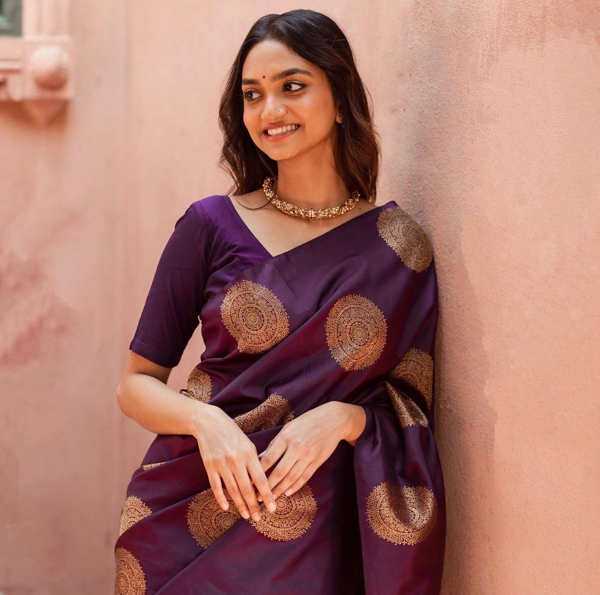 Elegance Purple Color Soft Lichi Silk Saree With Blouse Piece