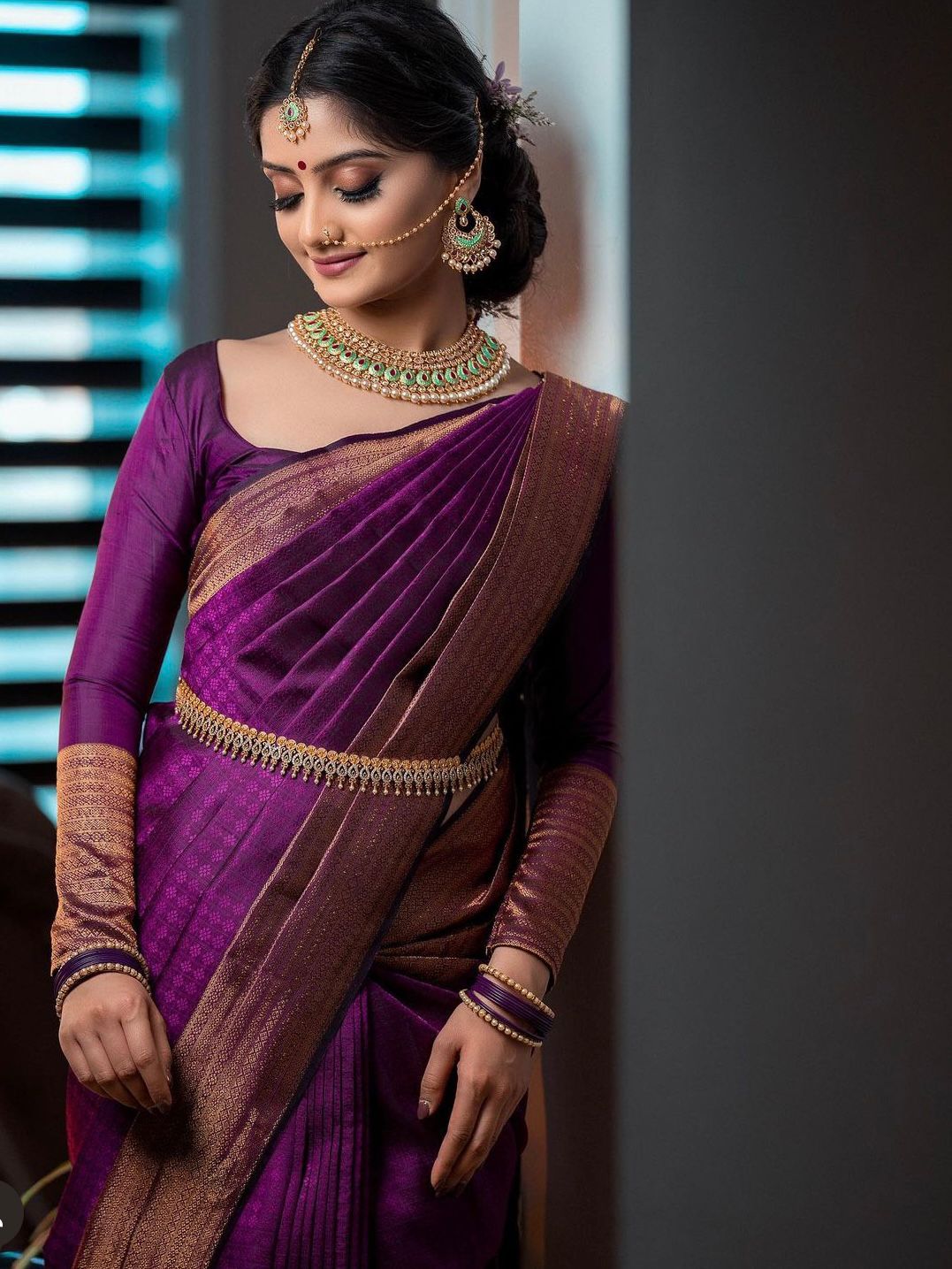 Divine Purple Color Soft Lichi Silk Saree With Blouse Piece