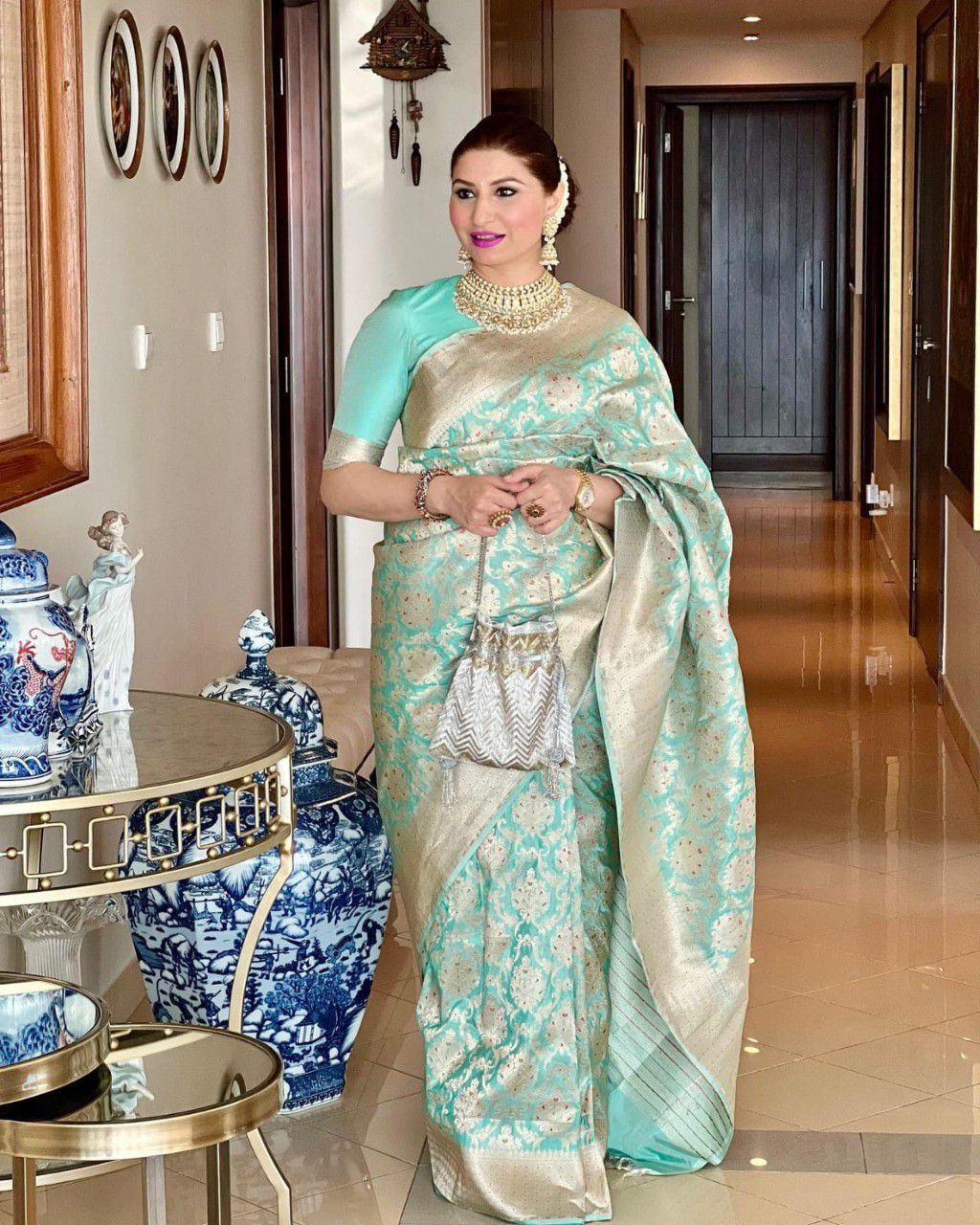 Provocative Sea Green Color Soft Lichi Silk Saree With Blouse Piece