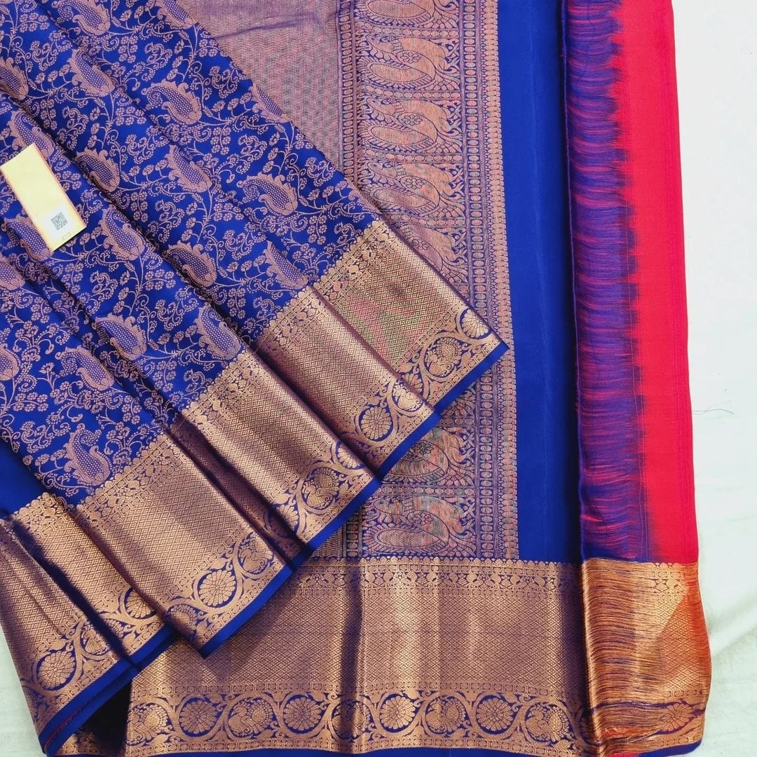 Graceful Blue Color Soft Lichi Silk Saree With Blouse Piece