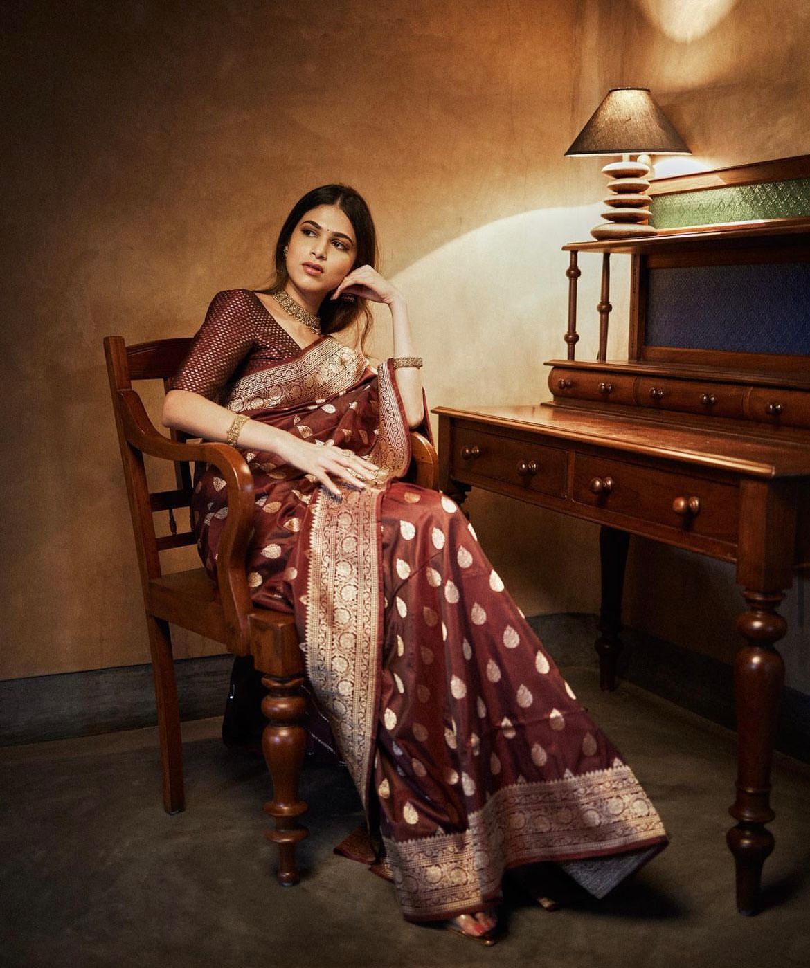 Enchanting Brown Color Soft Lichi Silk Saree With Blouse Piece