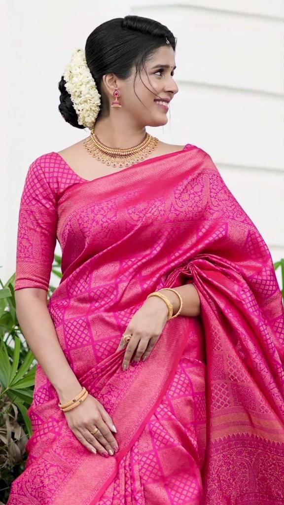 Exotic Dark Pink Color Soft Lichi Silk Saree With Blouse Piece