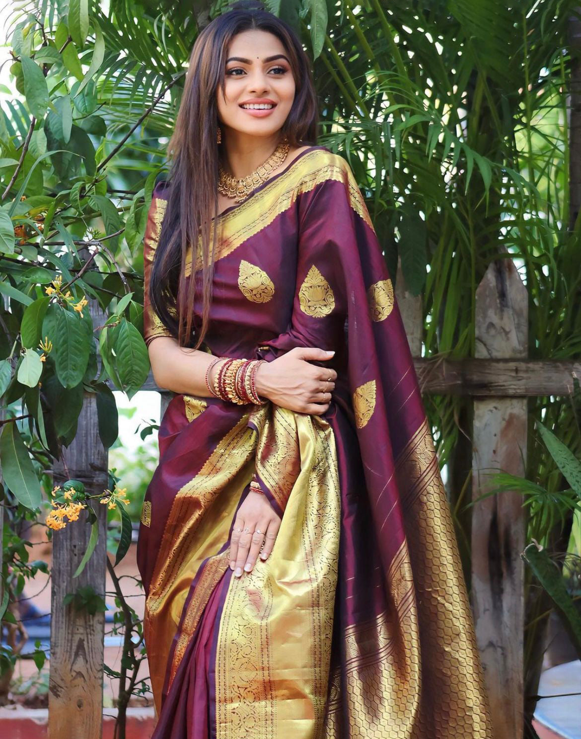 Breathtaking Wine Color Soft Lichi Silk Saree With Blouse Piece