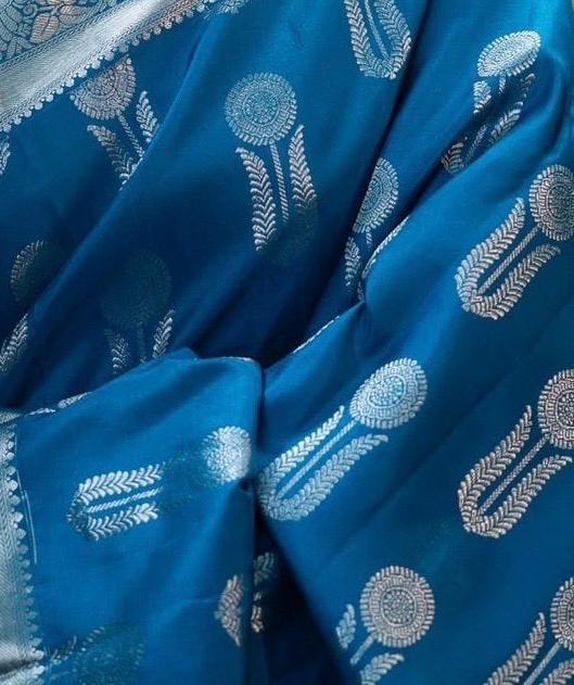 Regal Blue Color Soft Lichi Silk Saree With Blouse Piece