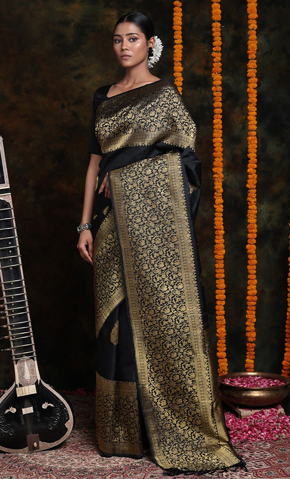 Electrifying Black Color Soft Lichi Silk Saree With Blouse Piece