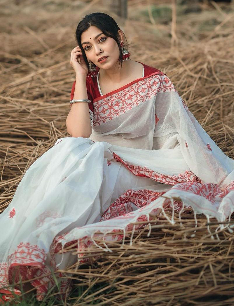 Radiant White Color Cotton Linen Silk Saree With Blouse Piece