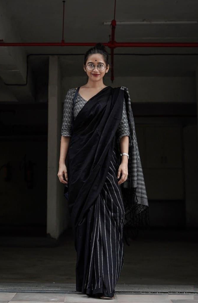 Intense Black Color Soft Lichi Silk Saree With Blouse Piece