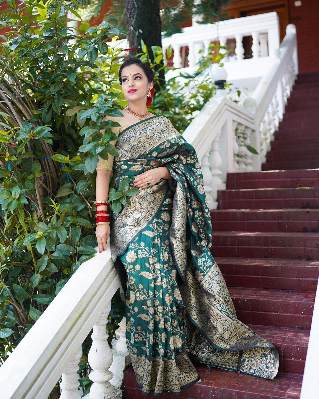 Glinting Dark Green Color Soft Lichi Silk Saree With Blouse Piece