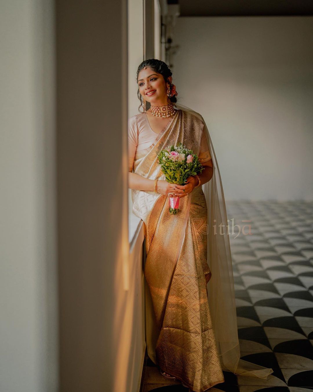 Delightful Beige Color Soft Lichi Silk Saree With Blouse Piece