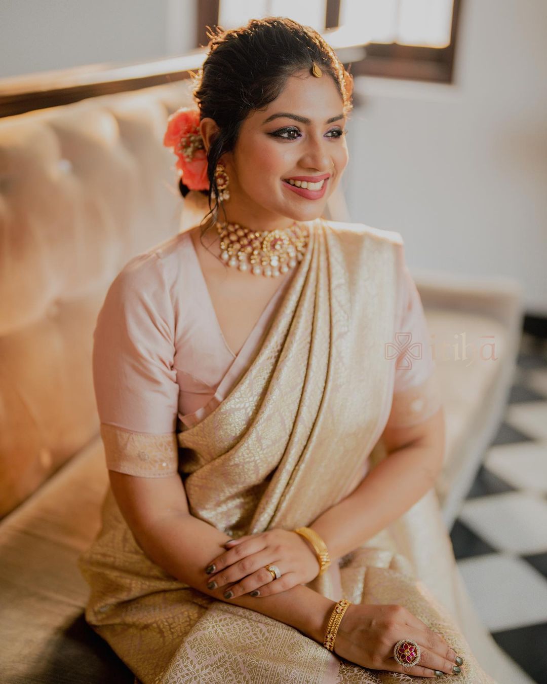 Delightful Beige Color Soft Lichi Silk Saree With Blouse Piece