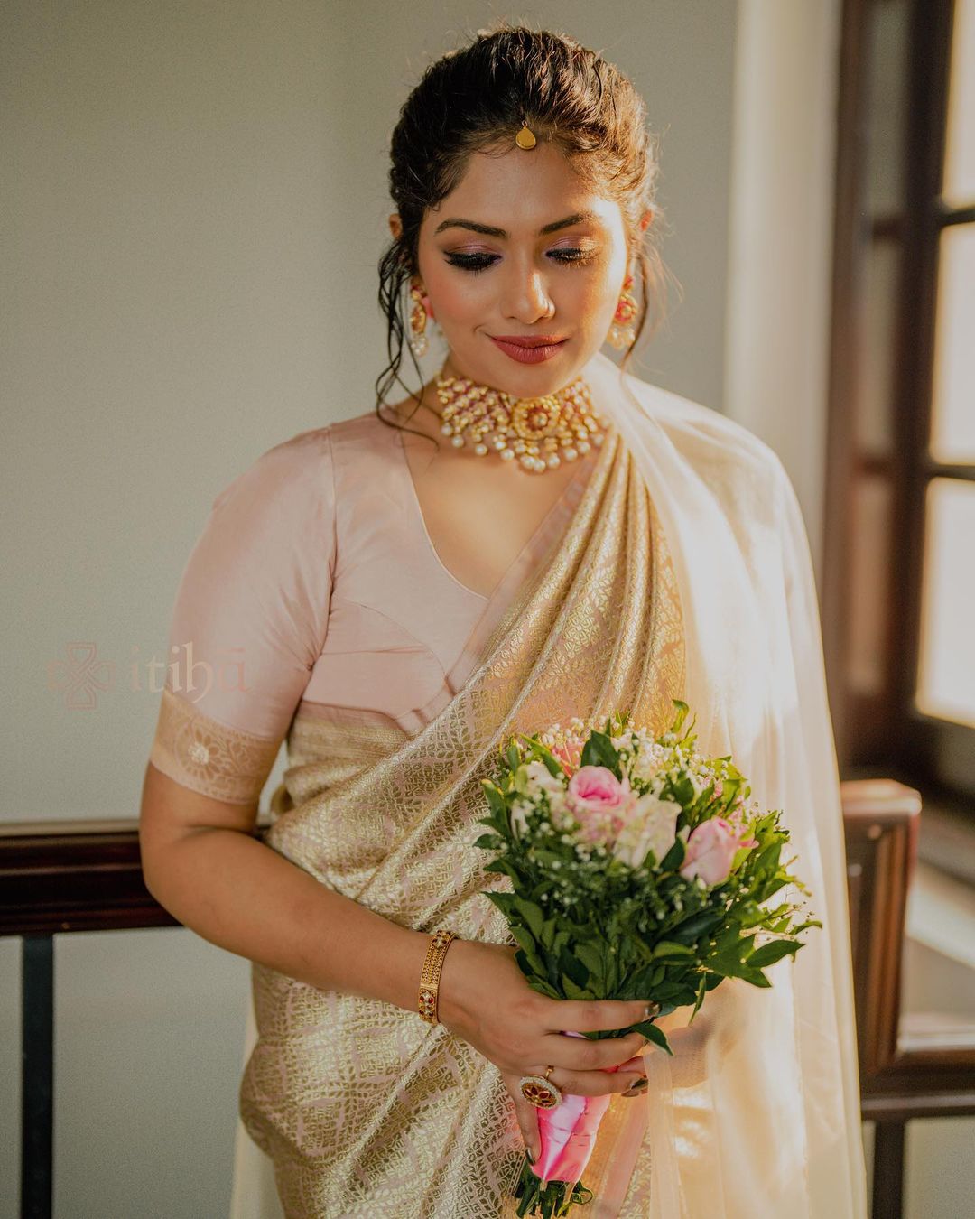 Delightful Beige Color Soft Lichi Silk Saree With Blouse Piece