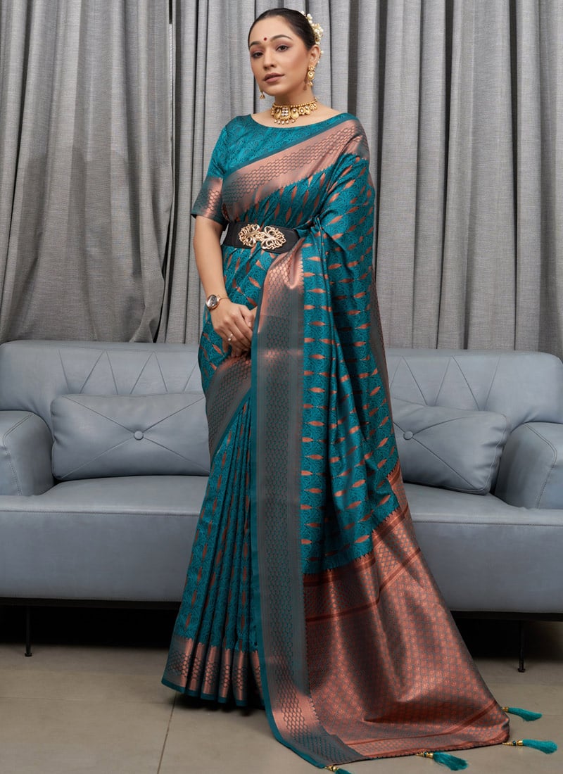 Mesmerizing Rama Green Color Soft Lichi Silk Saree With Blouse Piece