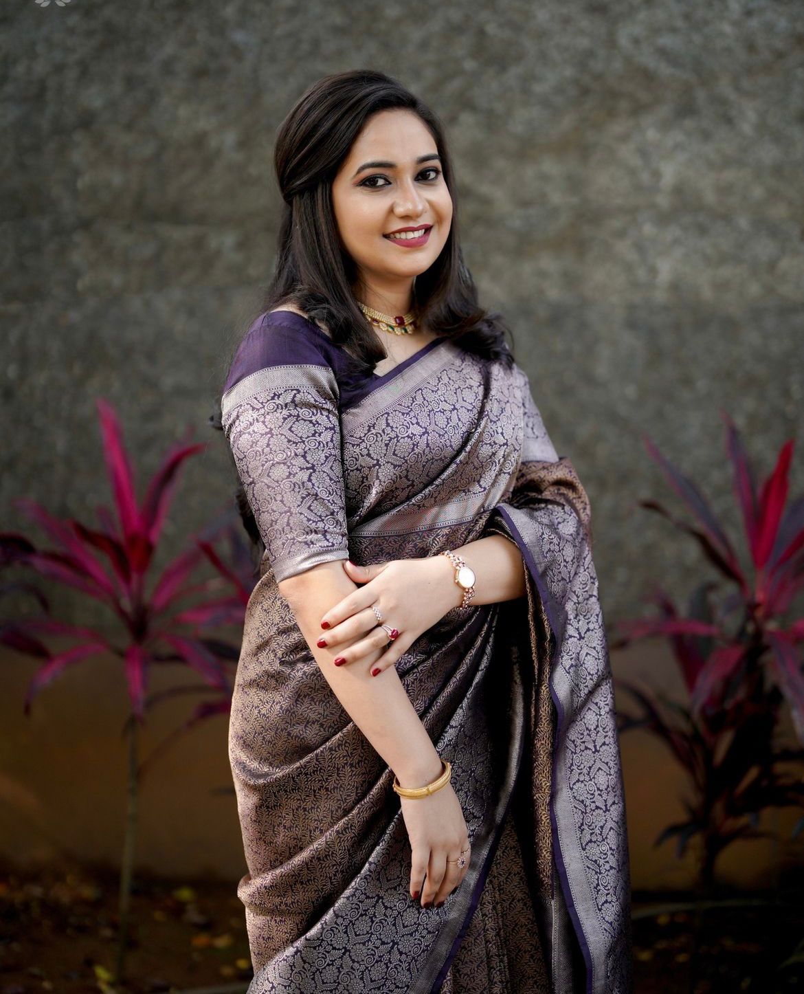 Opulent Purple Color Soft Lichi Silk Saree With Blouse Piece