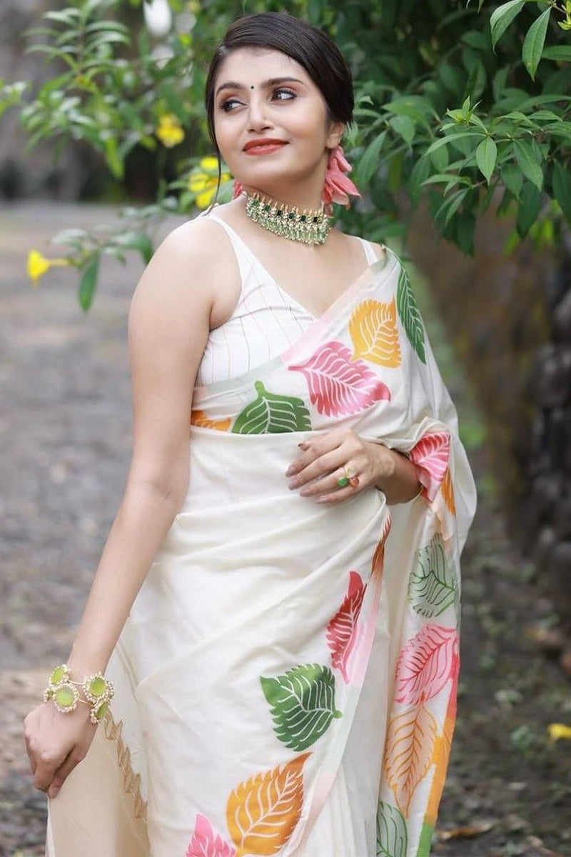 Alluring White Color Soft Lichi Silk Saree With Blouse Piece