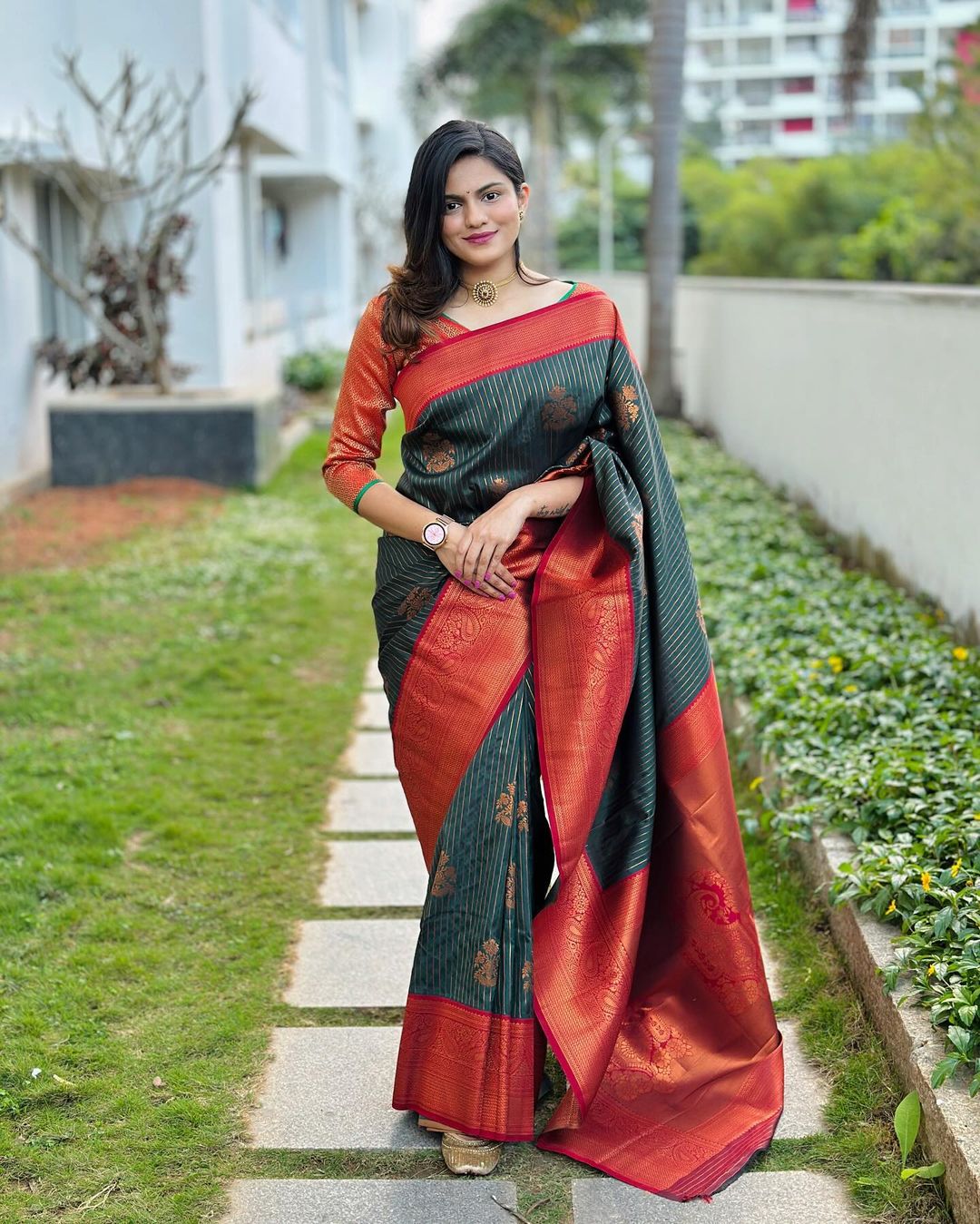 Opulent Dark Green Color Soft Lichi Silk Saree With Blouse Piece