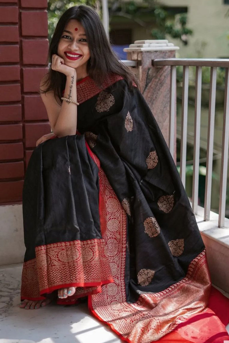 Ecstatic Black Color Soft Lichi Silk Saree With Blouse Piece