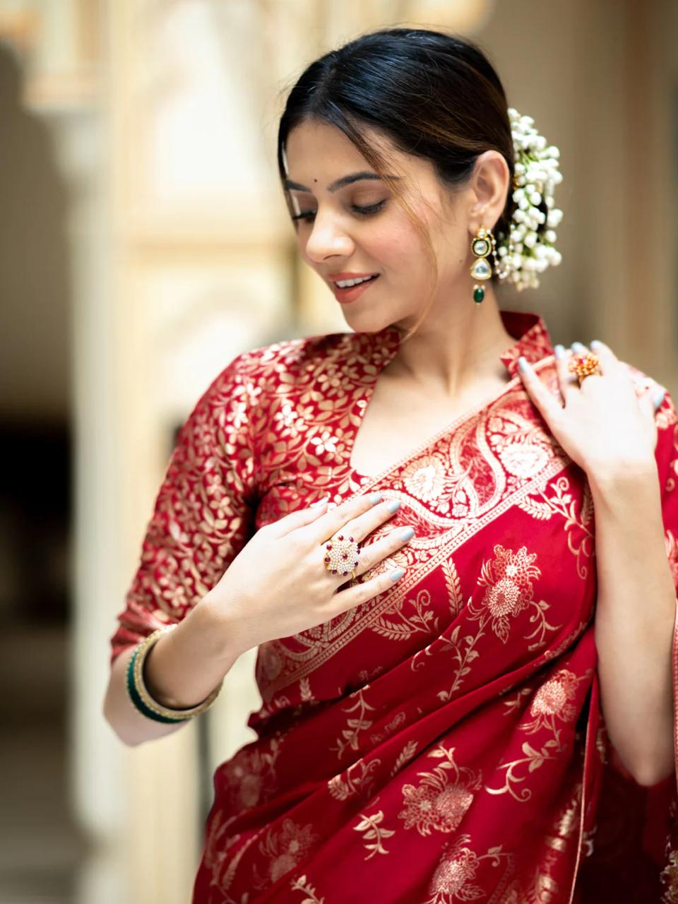 Fascinating Red Color Soft Lichi Silk Saree With Blouse Piece