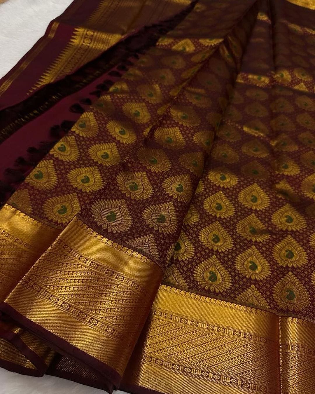 Alluring Wine Soft Silk Saree With Vivacious Blouse Piece