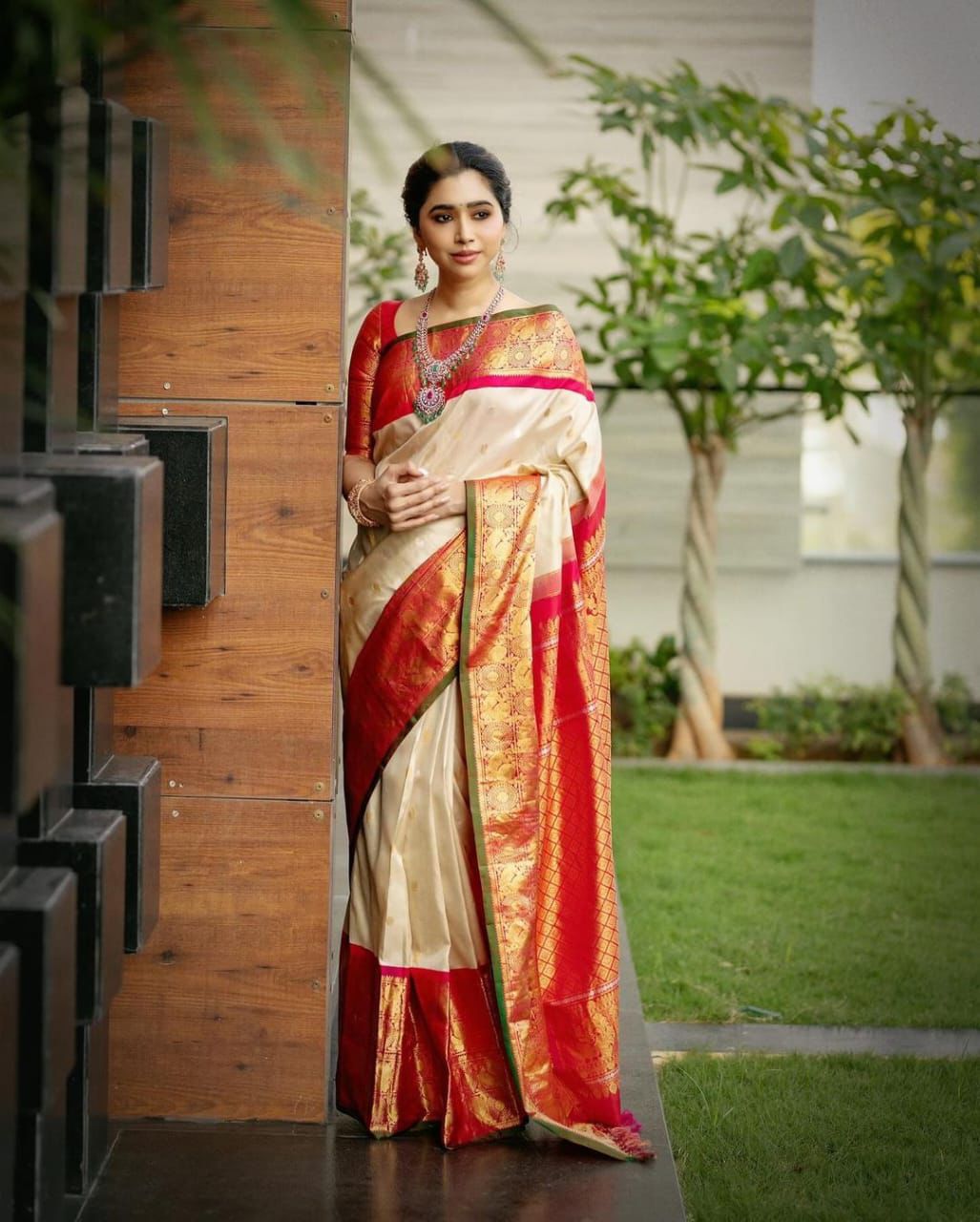 Girlish  Beige Soft Silk Saree With Most Stunning Blouse Piece