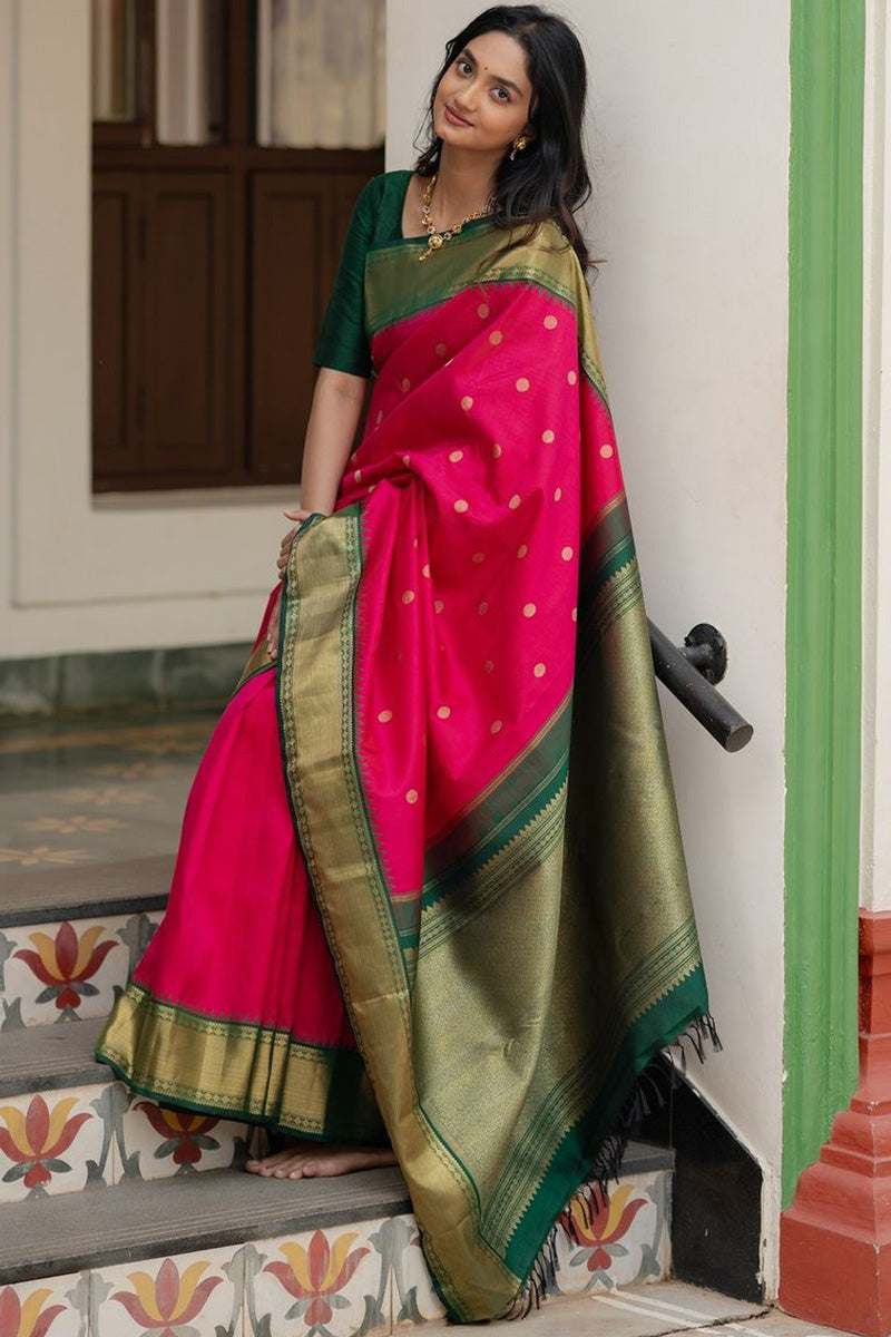 Beautiful Dark Pink Soft Silk Saree With Unique Blouse Piece