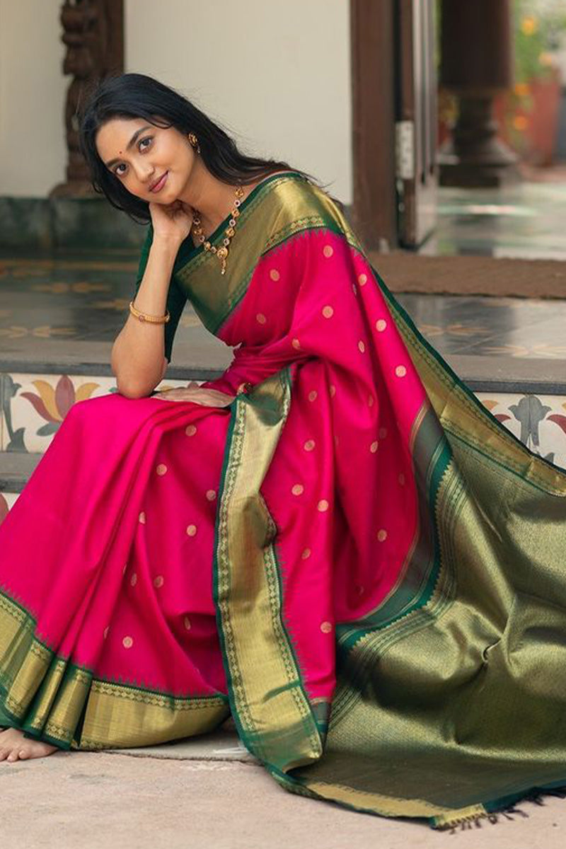 Beautiful Dark Pink Soft Silk Saree With Unique Blouse Piece