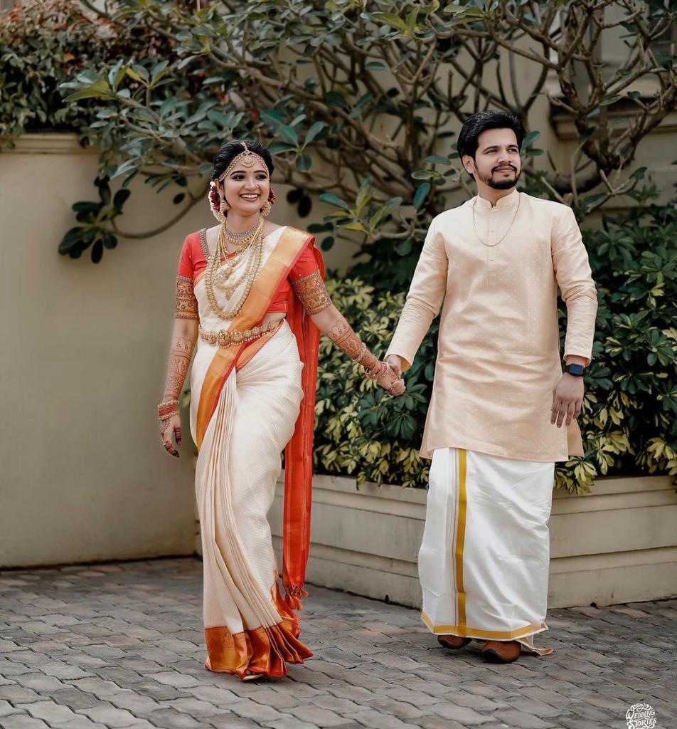 Heavenly Off White Color Soft Lichi Silk Saree With Blouse Piece