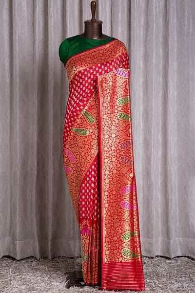 Delightful Red Color Soft Lichi Silk Saree With Blouse Piece