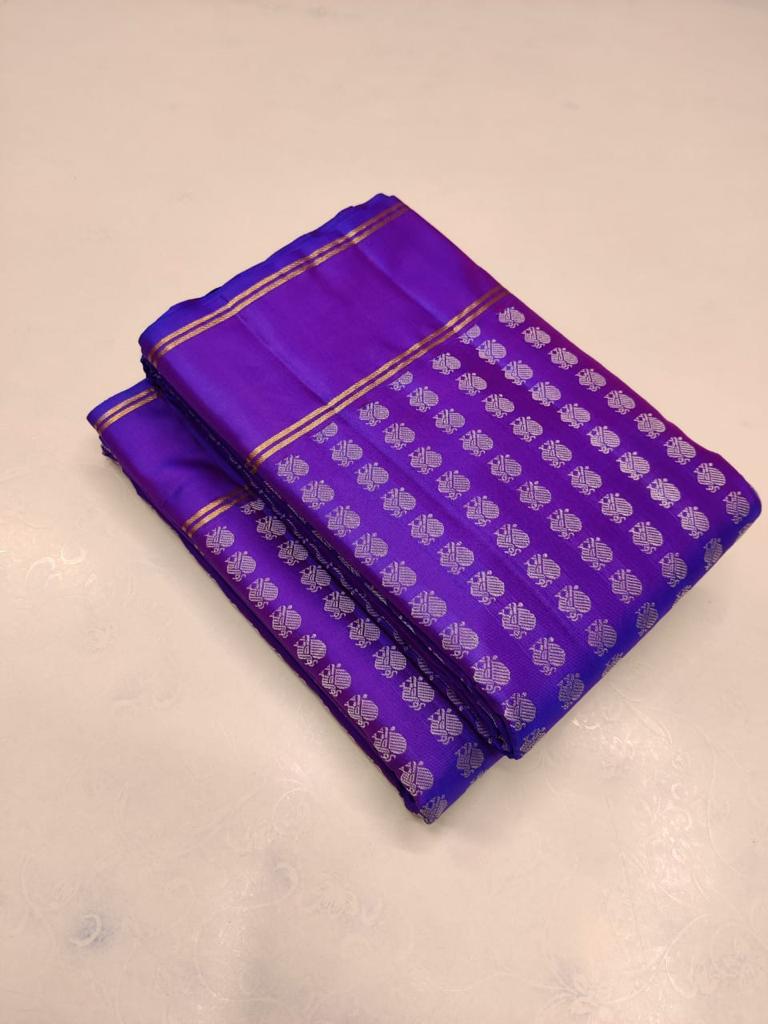 Thrilling Royal Blue Color Soft Lichi Silk Saree With Blouse Piece