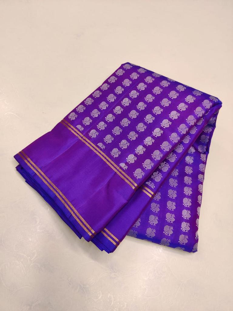 Thrilling Royal Blue Color Soft Lichi Silk Saree With Blouse Piece