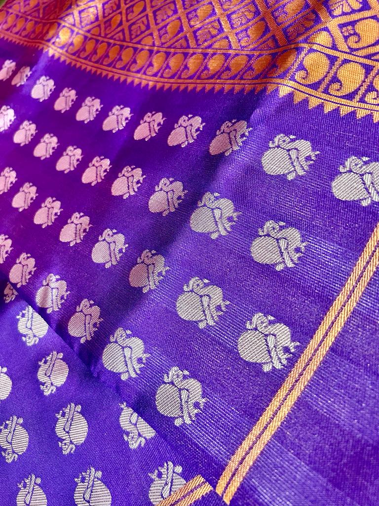 Thrilling Royal Blue Color Soft Lichi Silk Saree With Blouse Piece