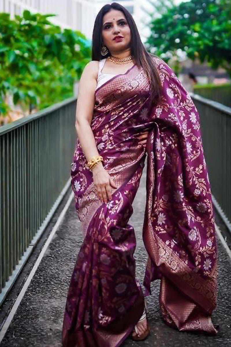 Resplendent Purple Color Soft Lichi Silk Saree With Blouse Piece