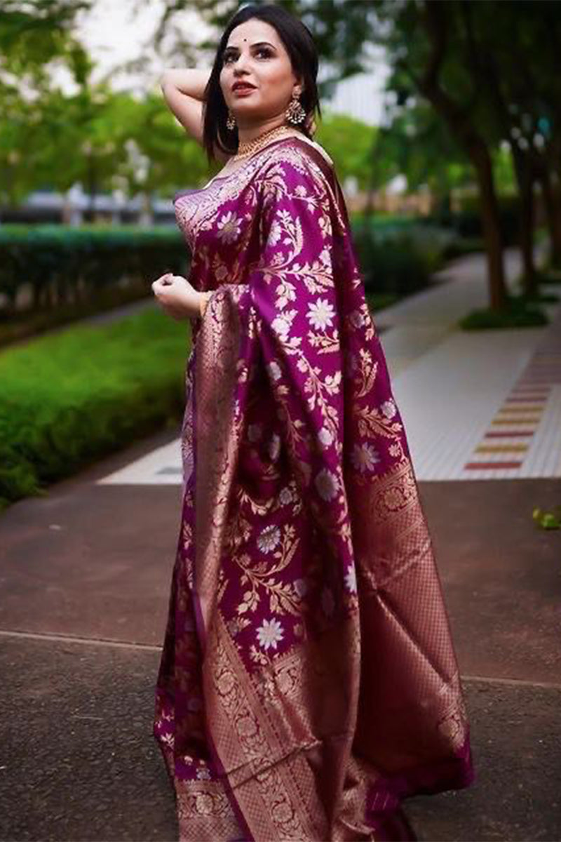 Resplendent Purple Color Soft Lichi Silk Saree With Blouse Piece