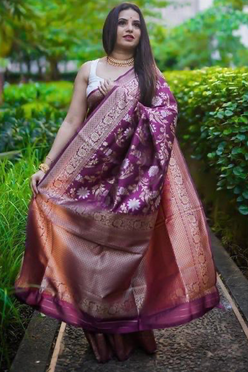 Resplendent Purple Color Soft Lichi Silk Saree With Blouse Piece