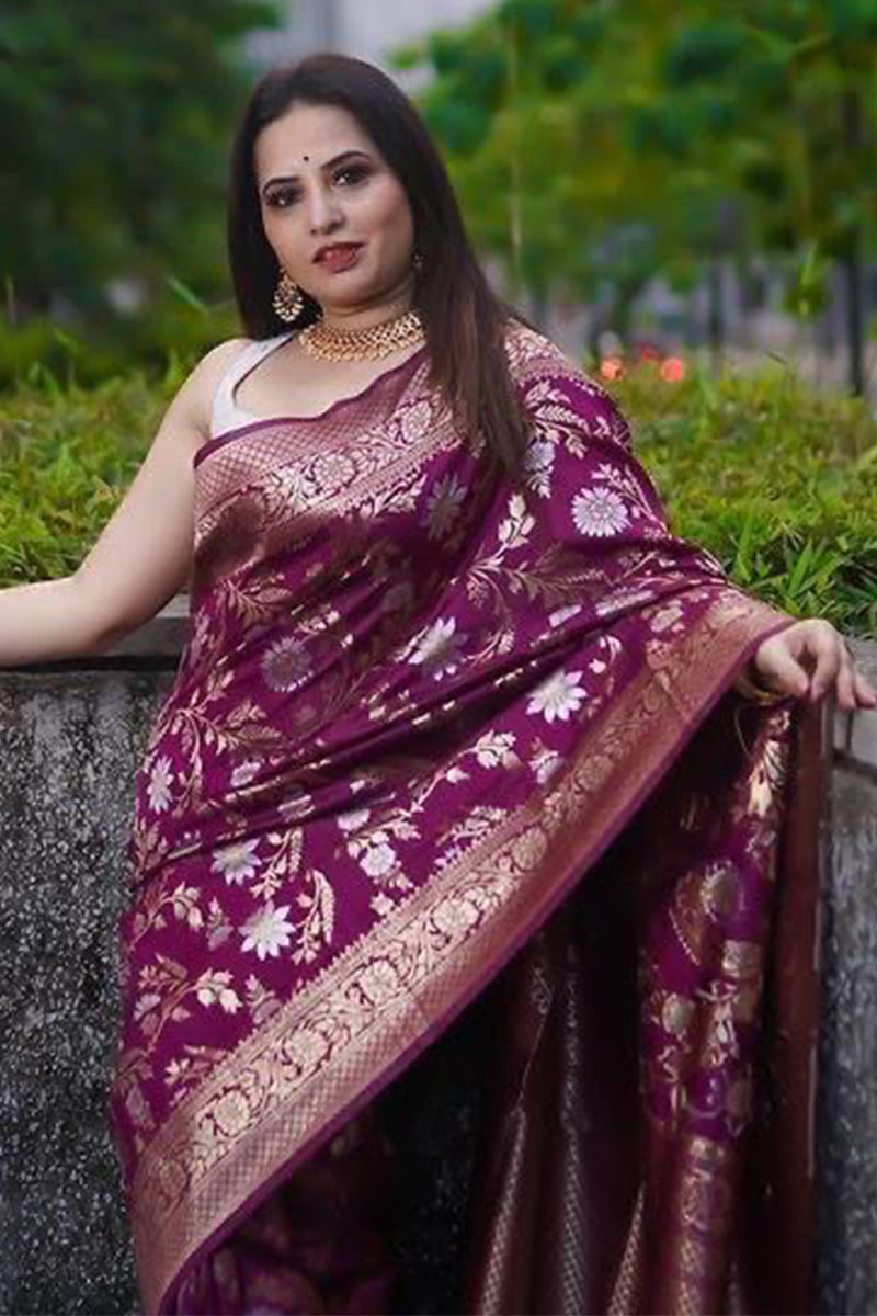 Resplendent Purple Color Soft Lichi Silk Saree With Blouse Piece