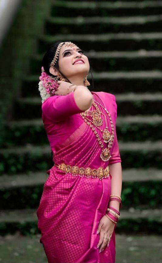 Effervescent Dark Pink Color Soft Lichi Silk Saree With Blouse Piece