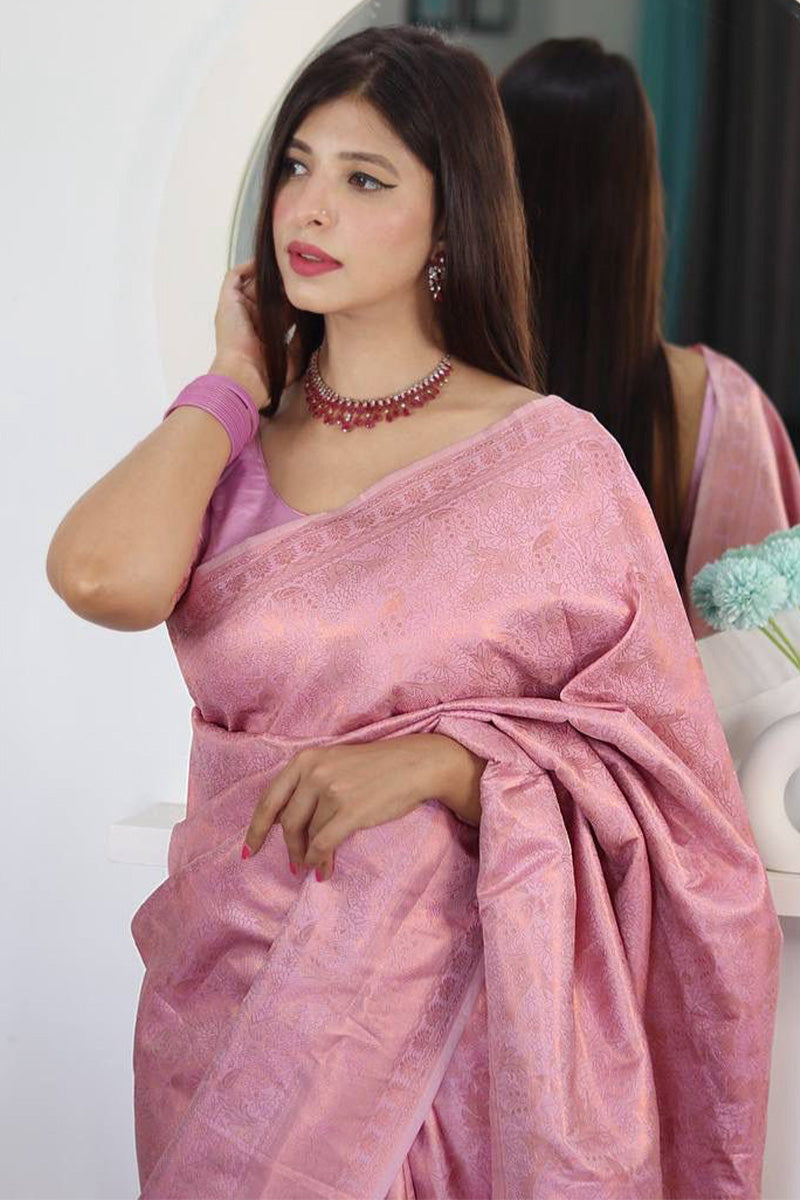 Divine Pink Color Kanjivaram Silk Saree With Blouse Piece