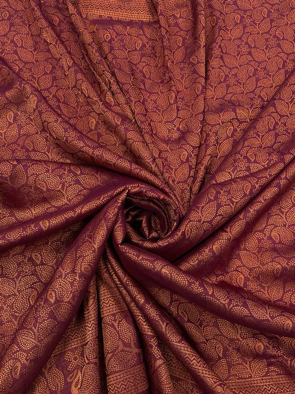 Enchanting Purple Color Kanjivaram Silk Saree With Blouse Piece