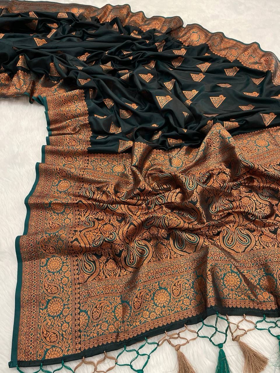 Charming Dark Green Color Banarasi Soft Silk Saree With Blouse Piece