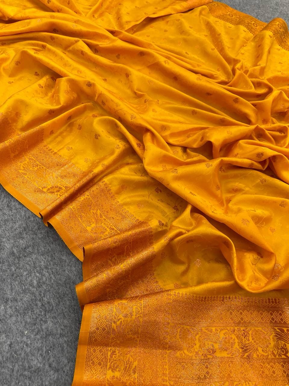 Exquisite Yellow Color Banarasi Soft Silk Saree With Blouse Piece