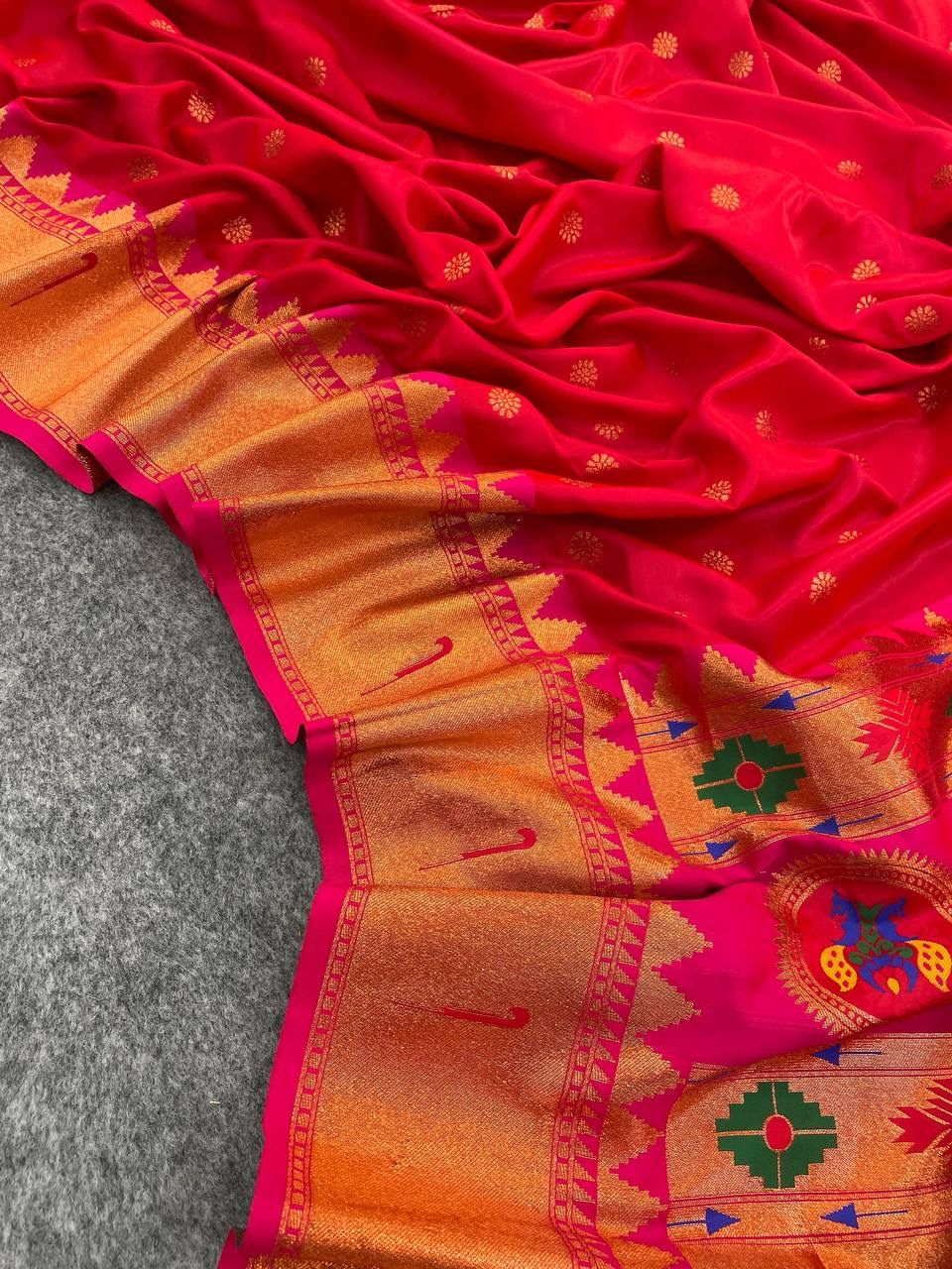 Glimmering Red Color Paithani Silk Saree With Blouse Piece