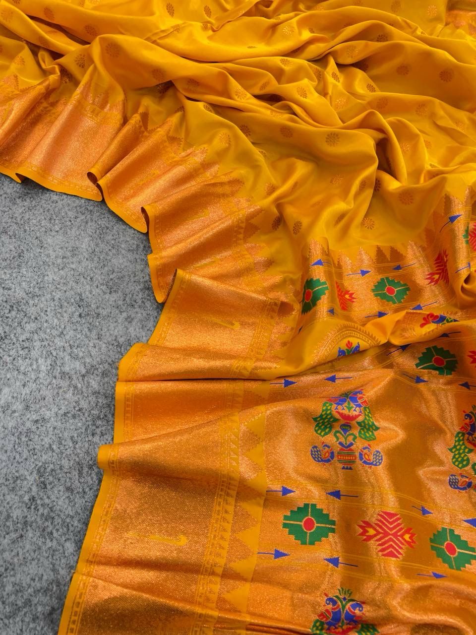 Divine Yellow Color Paithani Silk Saree With Blouse Piece