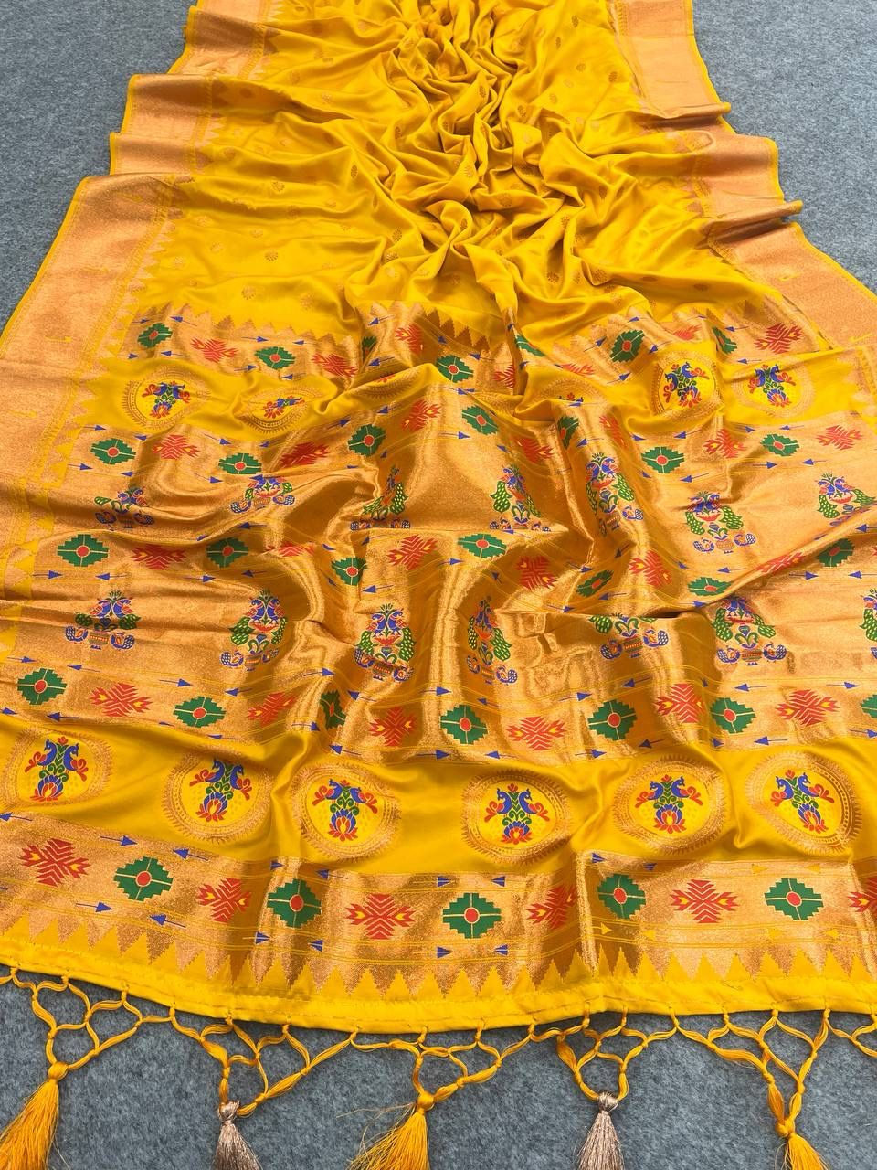 Divine Yellow Color Paithani Silk Saree With Blouse Piece